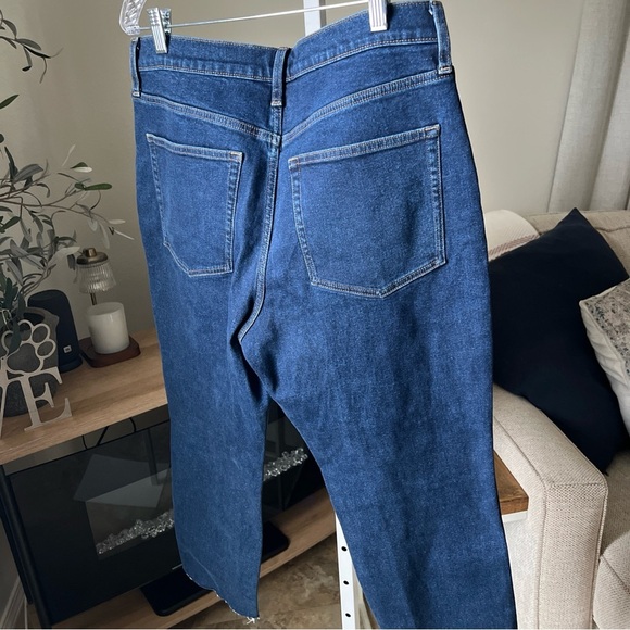 J Crew Classic Vintage Women’s Blue Jeans Fray Bottom Size 32P - Picture 12 of 16